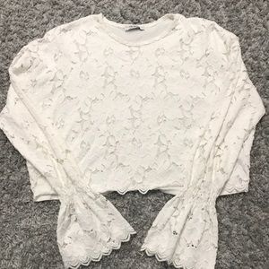 ZARA WHITE LACE CROP TOP